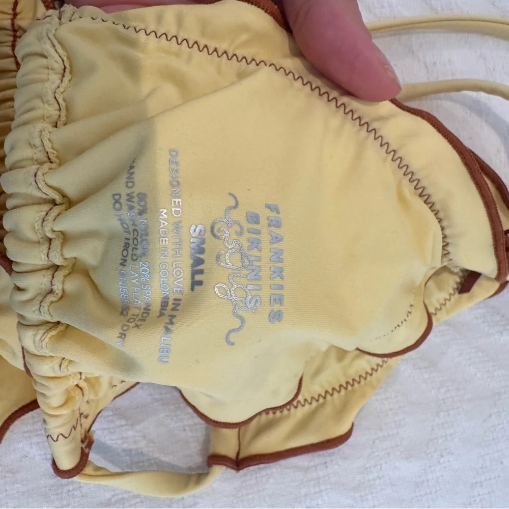 Yellow Ruffled Bikini Set - Picture 4 of 5